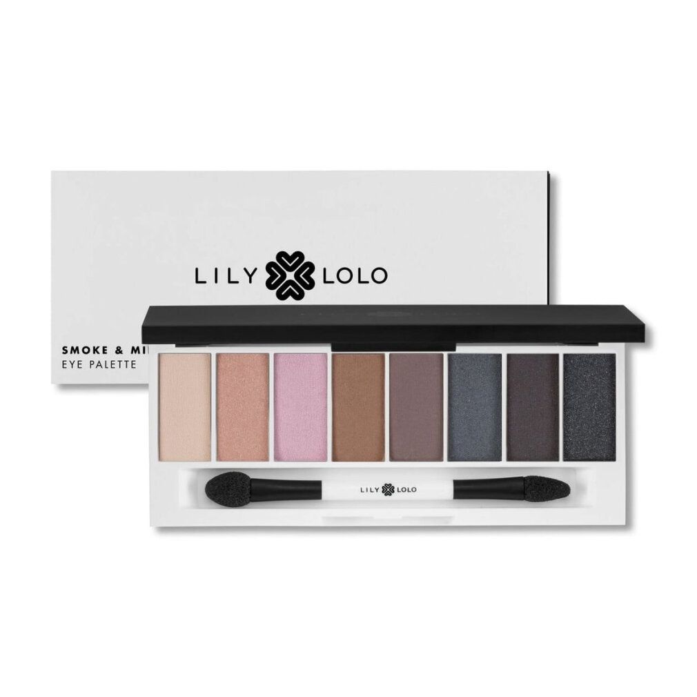 Lidschatten-Palette mit 10 Farben, Pinsel und Verpackung. Schwarzer Deckel, weiße Basis. Marke: Lily Lolo. Text: Smoke & Mirrors Eye Palette.