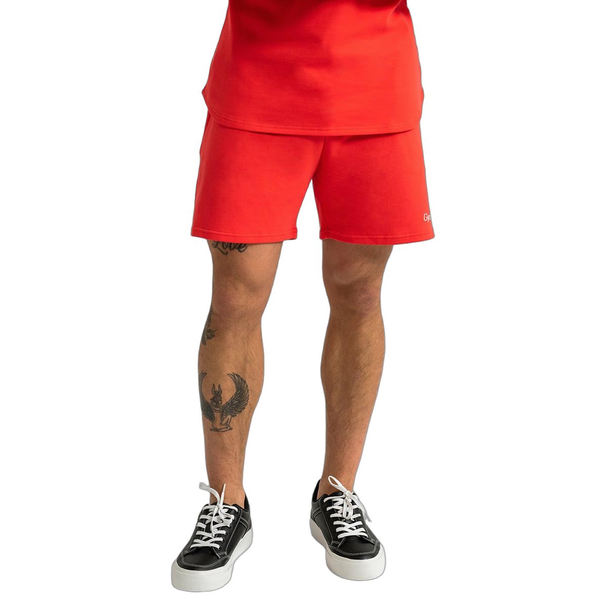 GymBeam Shorts Herren regular mit Kordelzug und Reißverschlusstaschen Hot Red 1 St