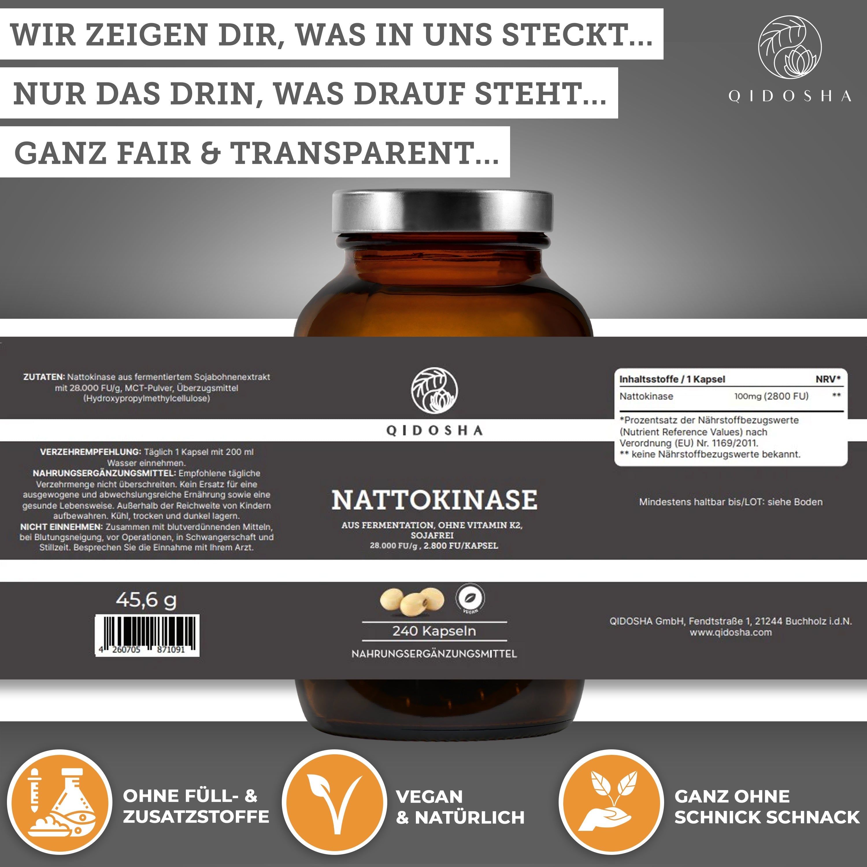 Braune Glasflasche mit Kapseln. Aufschrift: QIDOSHA Nattokinase. 240 Kapseln. Text und Logos.