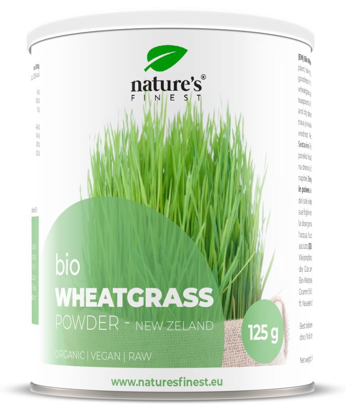 Weizengras-Pulver in Dose. Marke Nature's Finest. Bio, vegan, roh. 125g. Herkunft Neuseeland. Grüne Verpackung mit Weizengras-Abbildung.