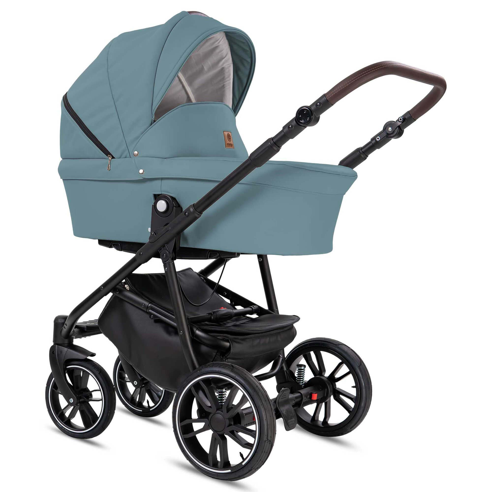 Blau-grauer Kombikinderwagen mit schwarzem Gestell. Gel-Reifen, brauner Schiebegriff. Babywanne mit Verdeck und schwarzem Korb.