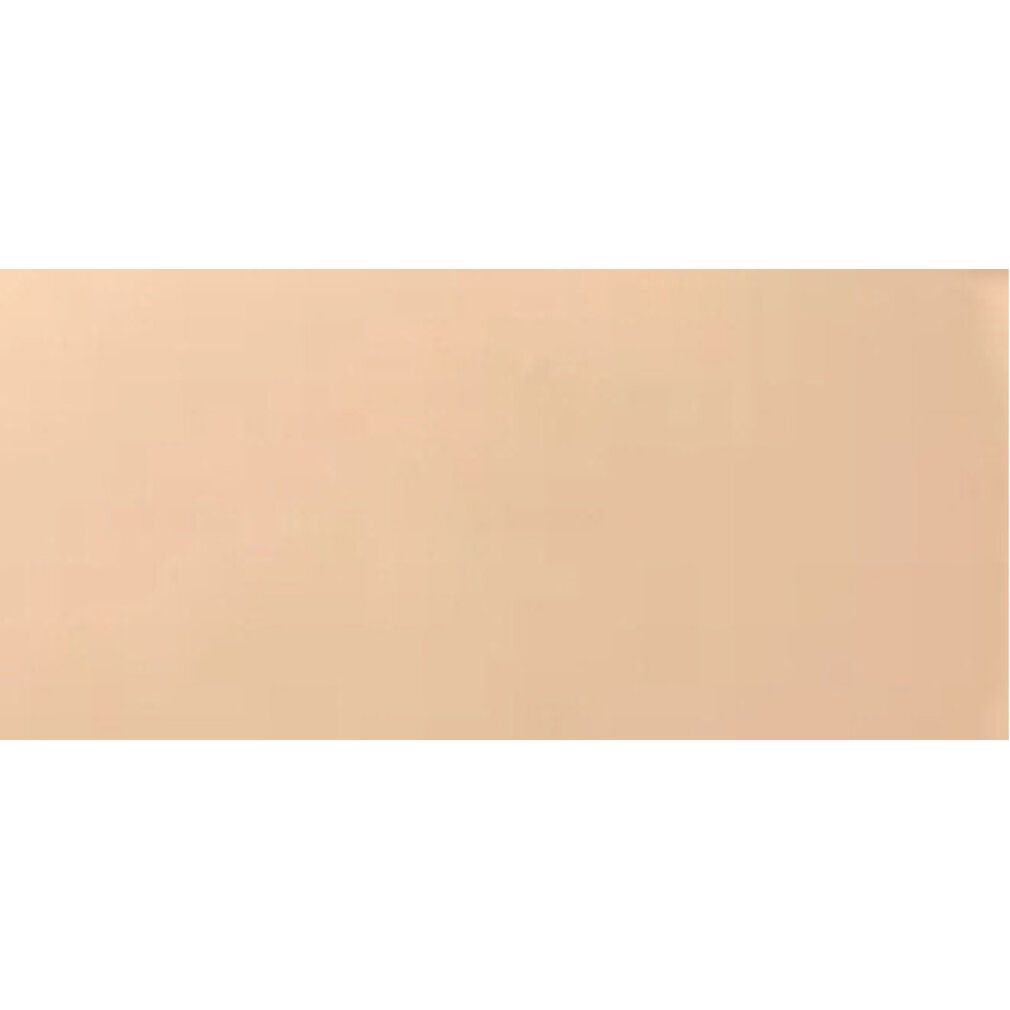 Rechteckige Fläche Foundation in hellem Beige. Auf weißem Hintergrund.