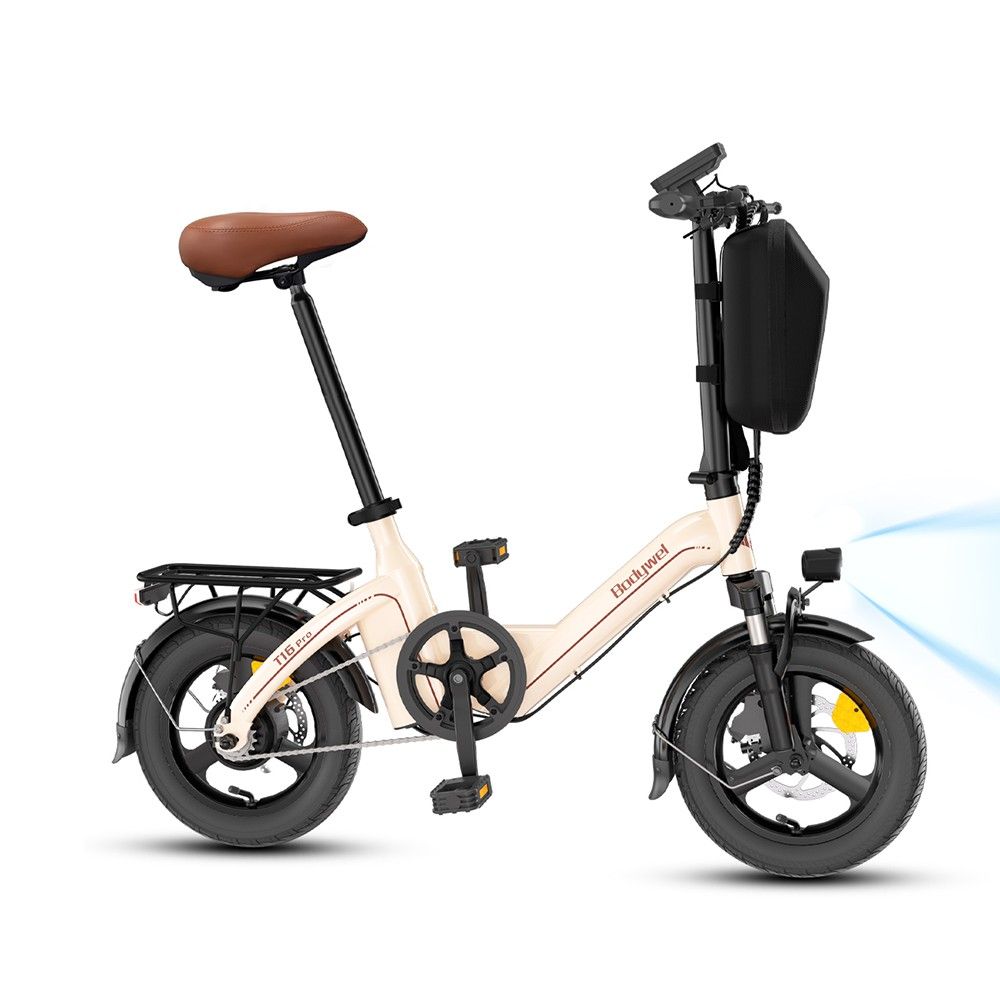 Faltbares Elektrofahrrad, cremefarben, brauner Sattel, schwarze Reifen und Gepäckträger. Scheinwerfer leuchten.