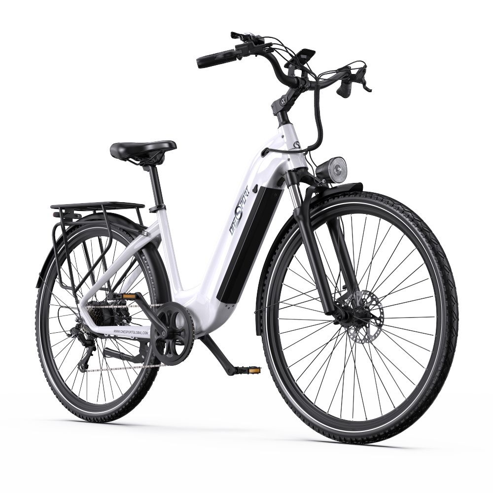 Weißes E-Bike mit schwarzen Reifen und Details. Gepäckträger, Scheinwerfer und Lenker sind sichtbar. Onesport-Logo.