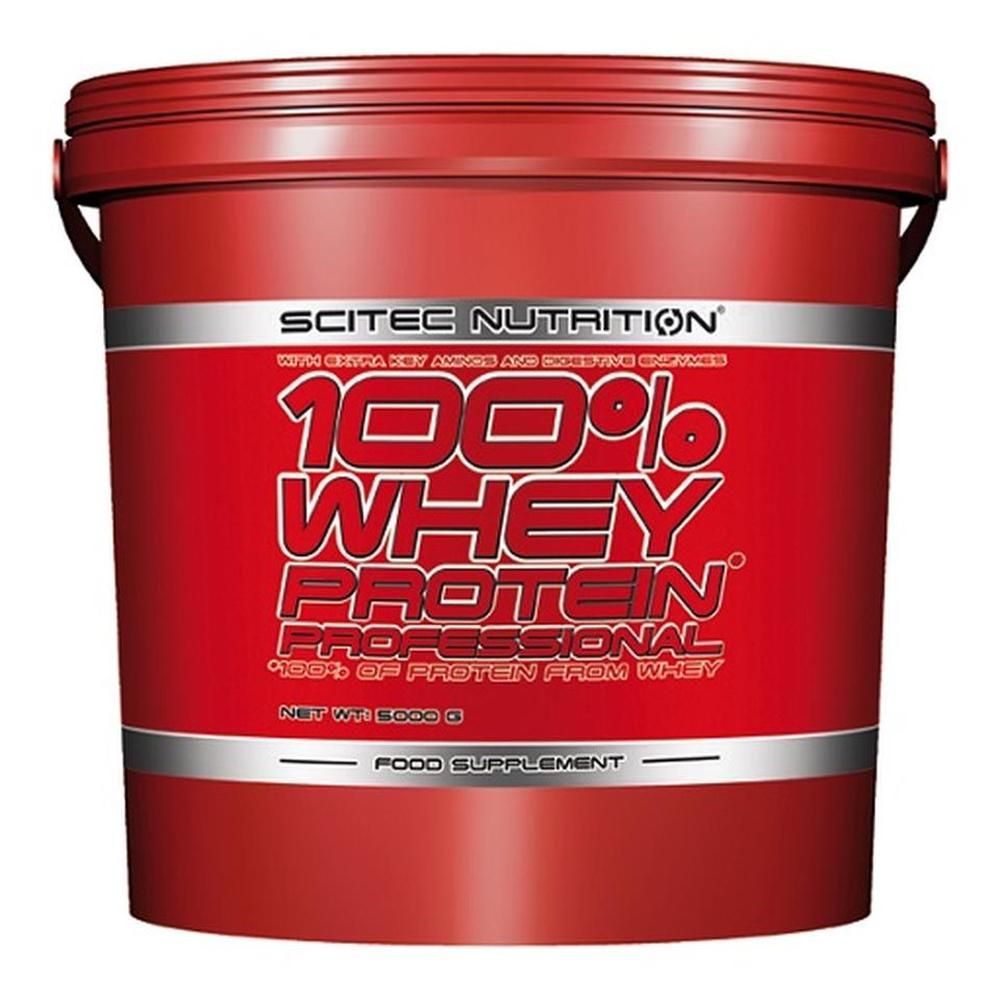 Roter Eimer mit Aufschrift "SCITEC NUTRITION 100% WHEY PROTEIN PROFESSIONAL". Nahrungsergänzungsmittel.