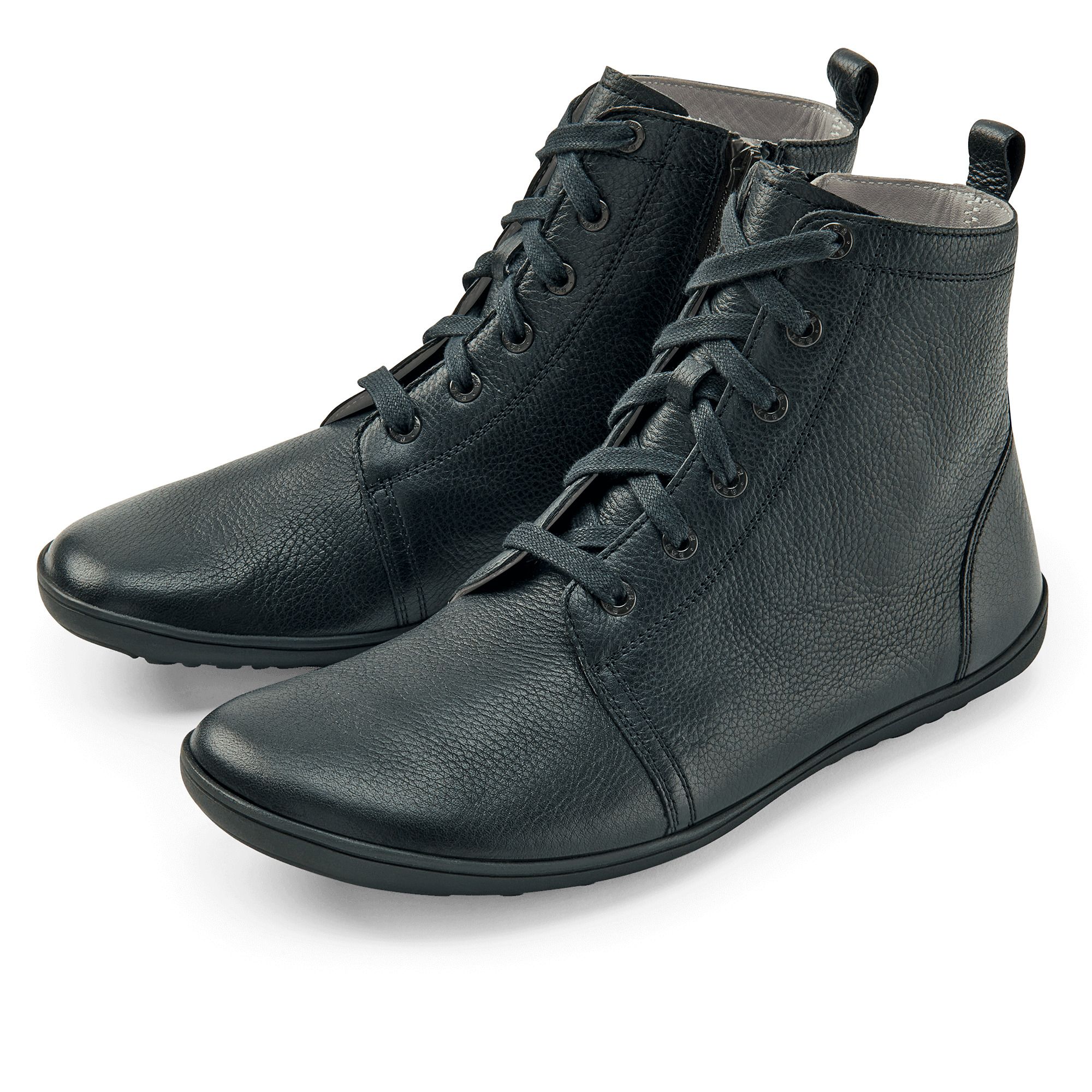 Schwarze Lederstiefeletten mit Schnürung und Reißverschluss.