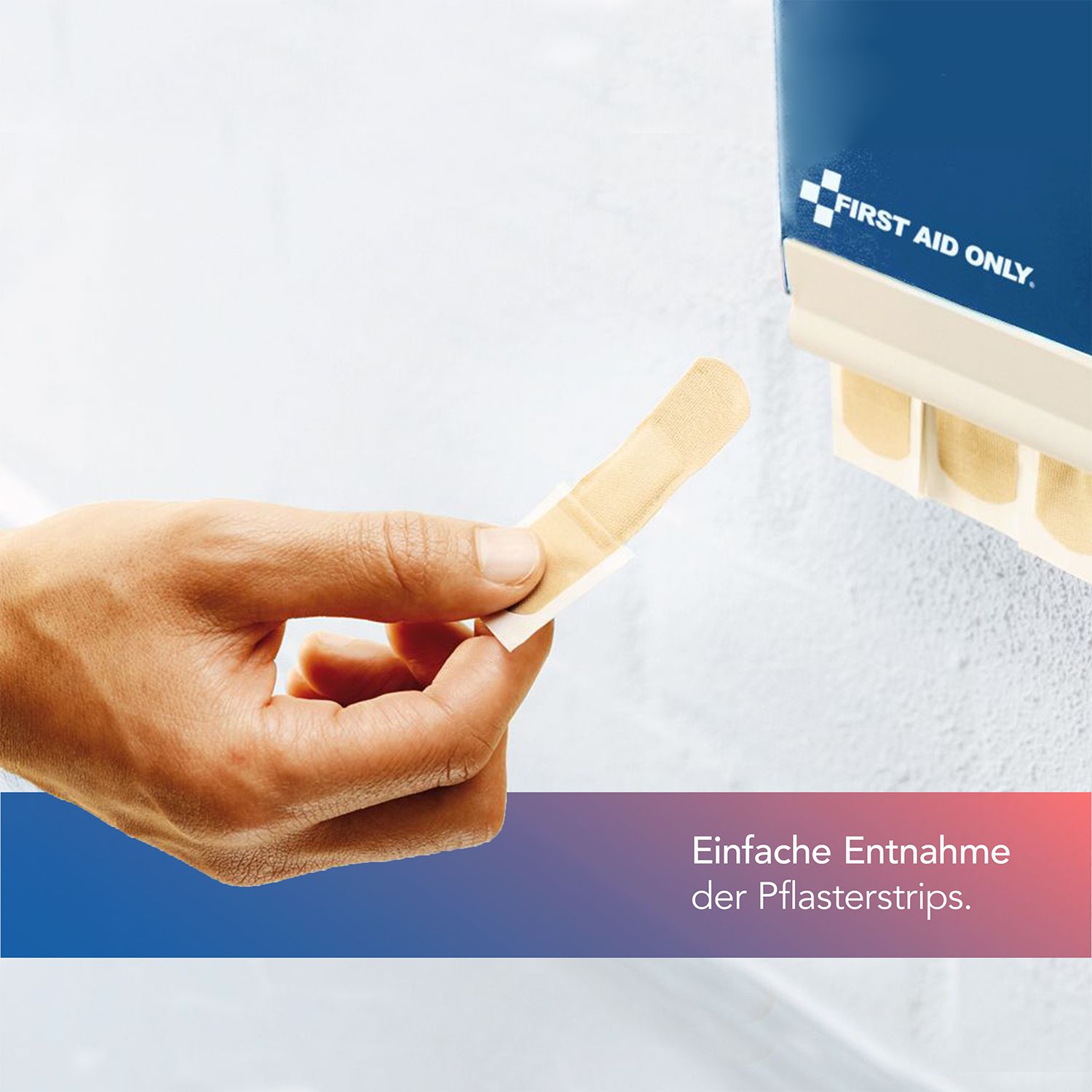 Water Resistant / 45 plasters per refill