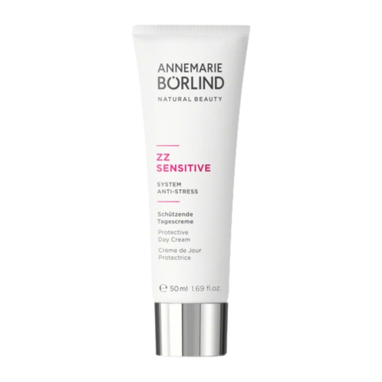Weiße Tube mit Creme. Aufschrift: ANNEMARIE BÖRLIND, ZZ SENSITIVE, Protective Day Cream. 50 ml.