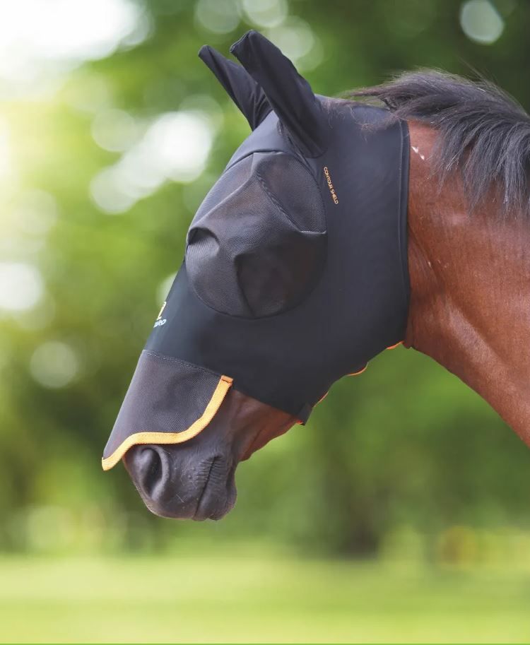 Shires FlyGuard Pro Stretch Fliegenmaske mit Nasenteil