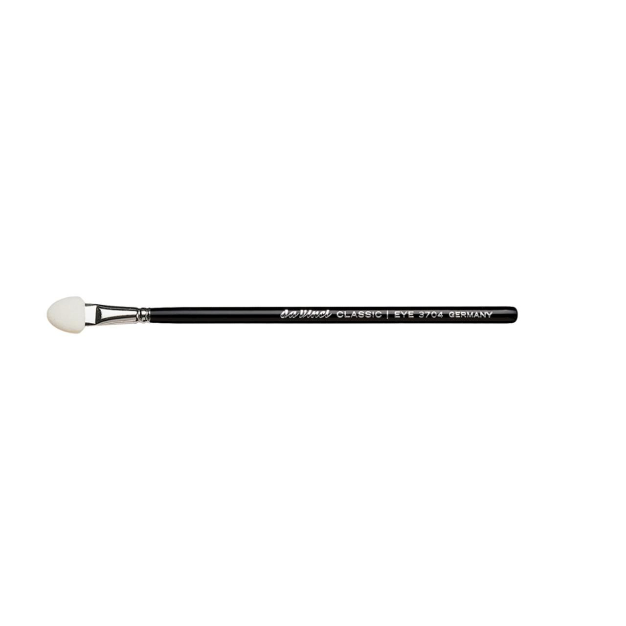 Applikator mit schwarzem Stiel, silberner Zwinge und hellem Applikatorkopf. Auf dem Stiel steht 'da Vinci CLASSIC EYE 3704 GERMANY'.