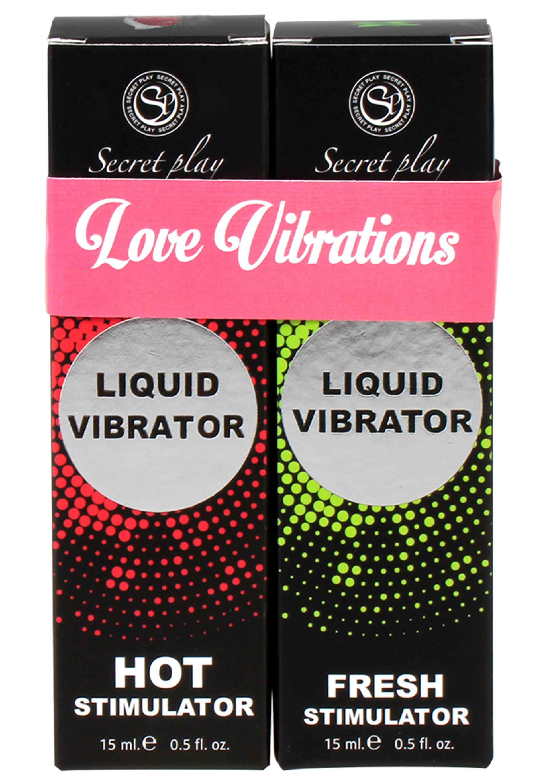 Zwei schwarze Schachteln mit "Secret Play Love Vibrations"-Logo. Aufschrift: "Liquid Vibrator", "Hot Stimulator" und "Fresh Stimulator".