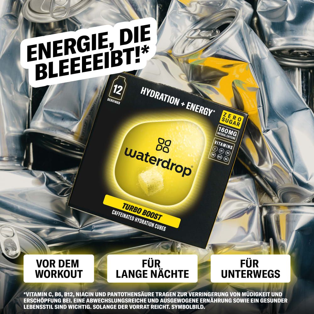 Packung waterdrop® Turbo Boost vor zerknitterten Getränkedosen. Text: 12 Portionen, Hydration + Energie, Zero Sugar, 160mg Vitamine. Für lange Nächte.