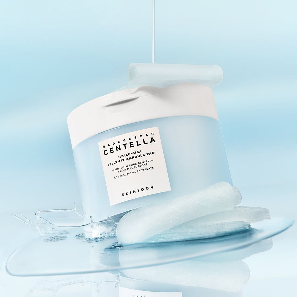 Centella Hyalu-Cica Jelly-Fit Ampoule Pad Behälter mit 62 Pads. Marke: SKIN1004.