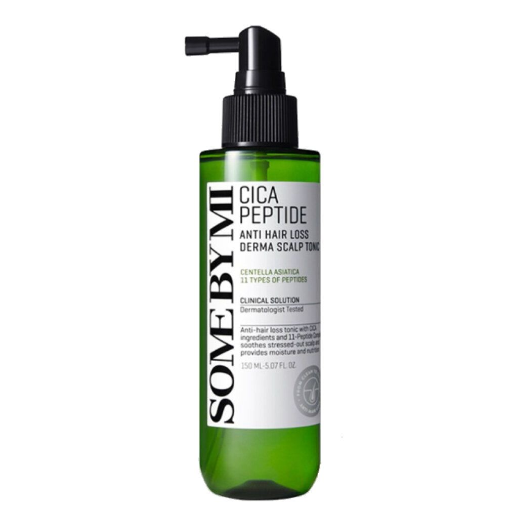 Grüne Flasche mit schwarzem Sprühkopf. Aufschrift: Cica Peptide Anti Hair Loss Derma Scalp Tonic. Marke: Some By Mi.