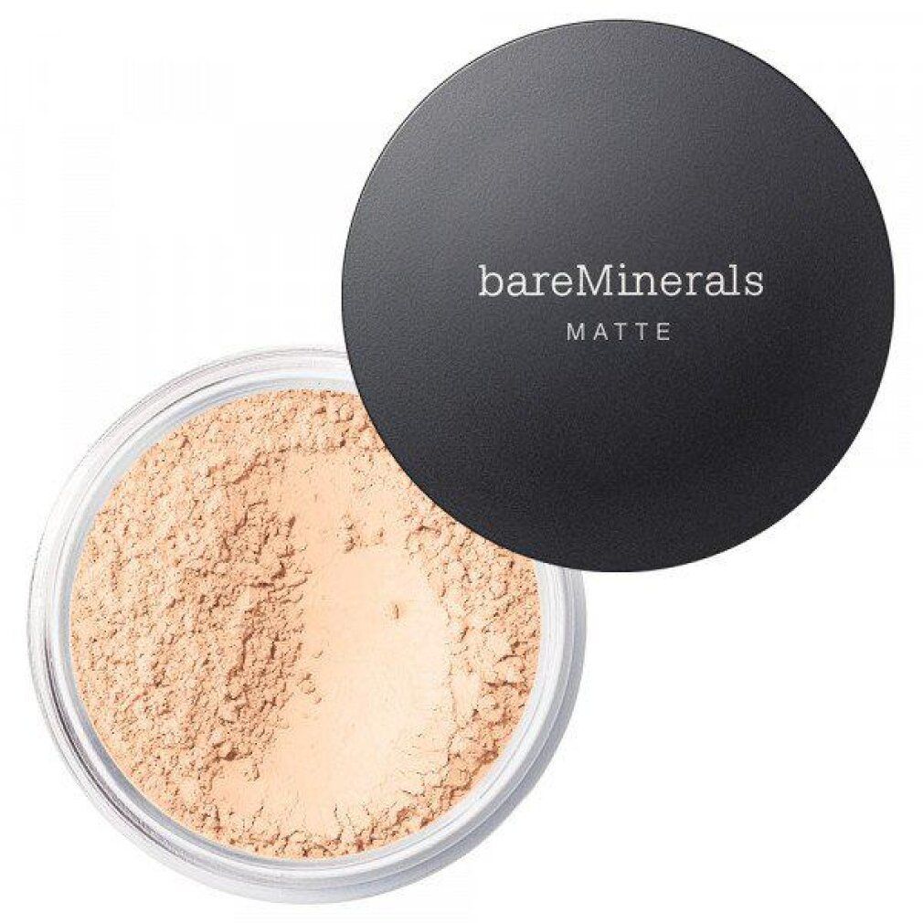 BareMinerals Matte Foundation Puder in einem transparenten Behälter mit schwarzem Deckel.