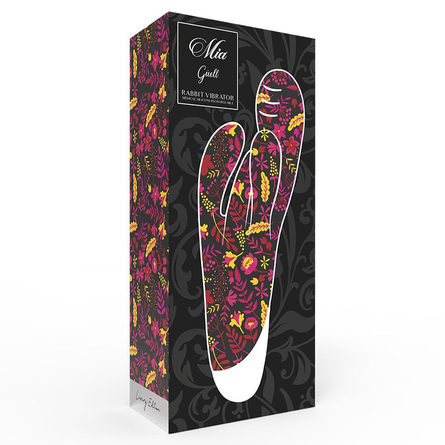 Produktverpackung mit floralem Muster. Produktname: Mia Guell Rabbit Vibrator. Schwarzer Hintergrund.