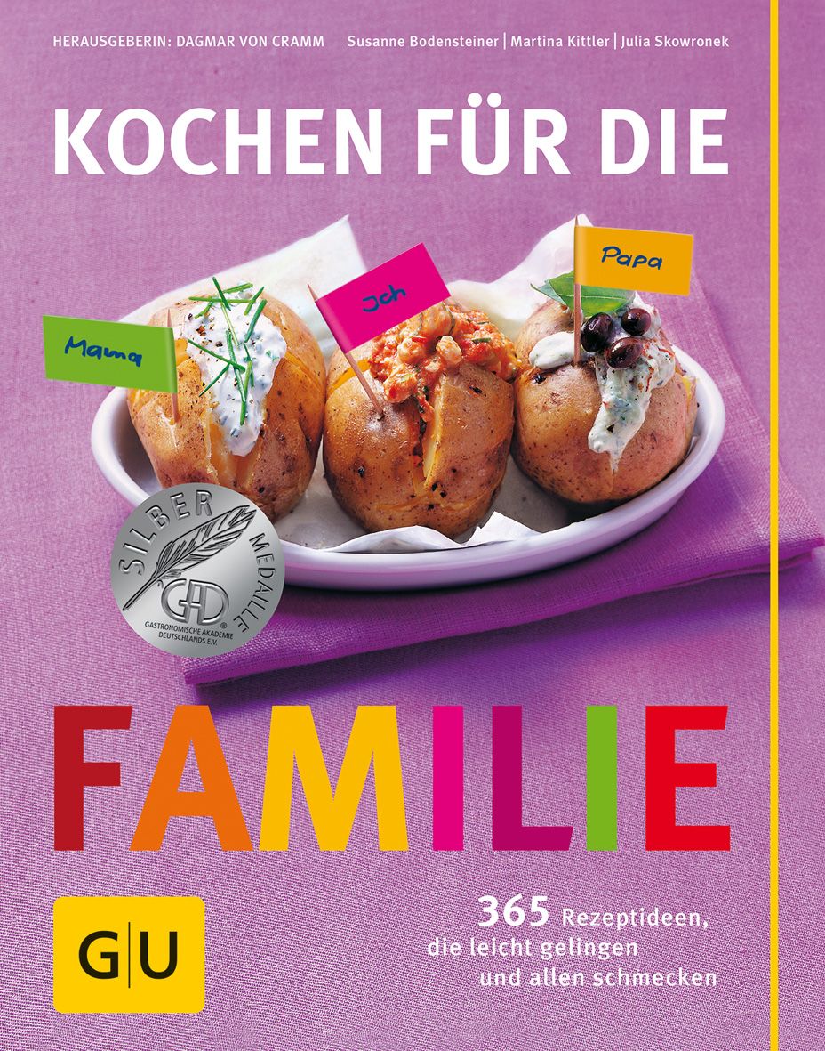 Kochbuch "Kochen für die Familie". Kartoffelgerichte mit Fähnchen. Silbermedaille. GU-Logo. Titel und Untertitel.
