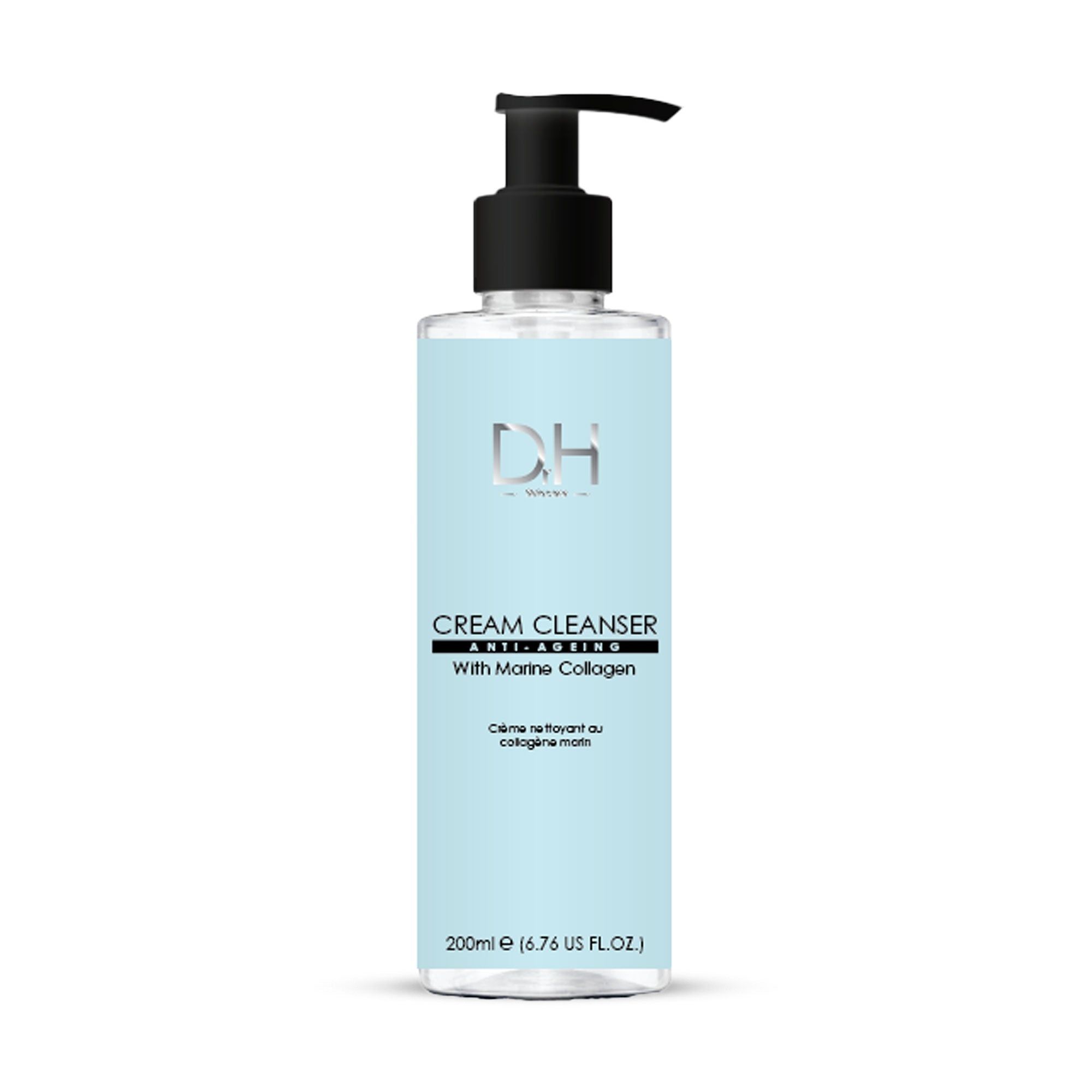 Hellblaue Flasche mit schwarzem Pumpverschluss. Aufschrift: Cream Cleanser, mit Marine Collagen. DH-Logo. 200ml.