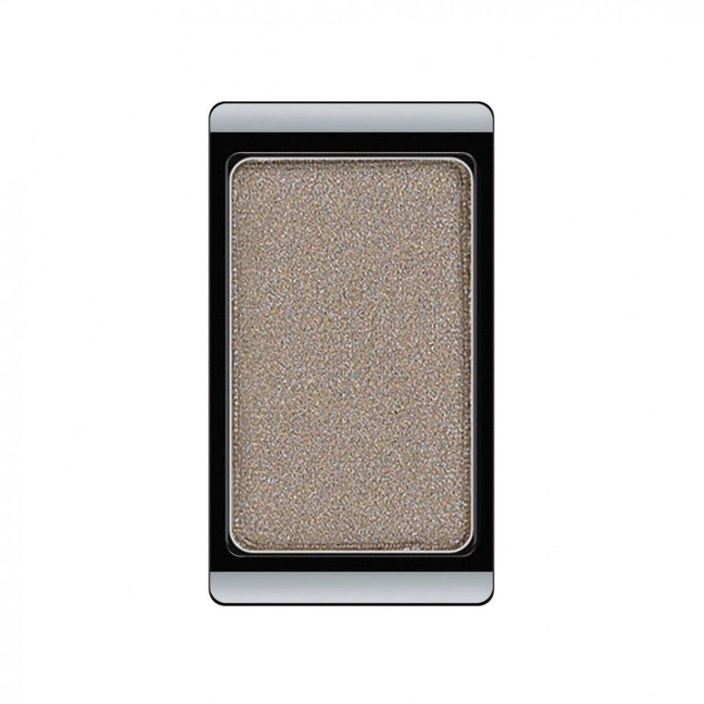 Artdeco Lidschatten Pearlfarben. Rechteckige Lidschatten-Palette mit silbernem Rahmen und beigem Farbton.