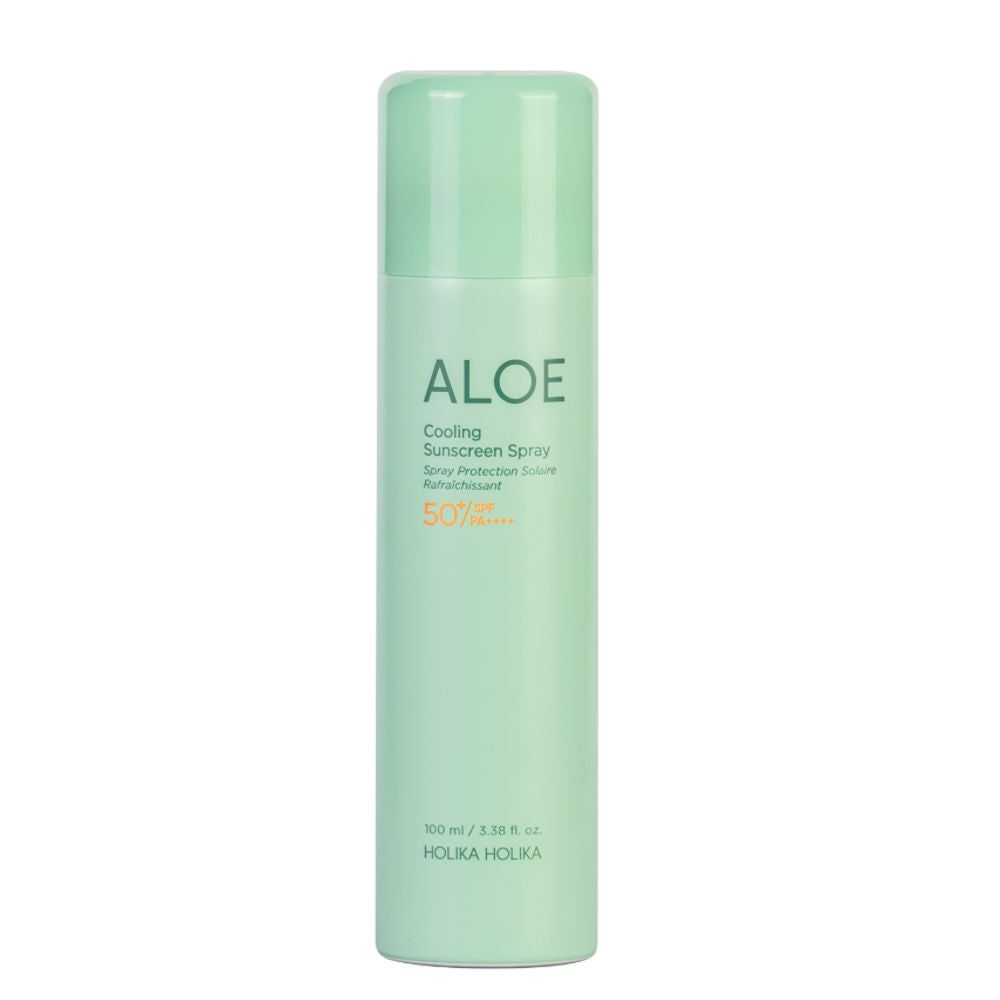 Grüne Sprühflasche mit Aufschrift "ALOE Cooling Sunscreen Spray". Enthält Lichtschutzfaktor 50. Marke: Holika Holika.