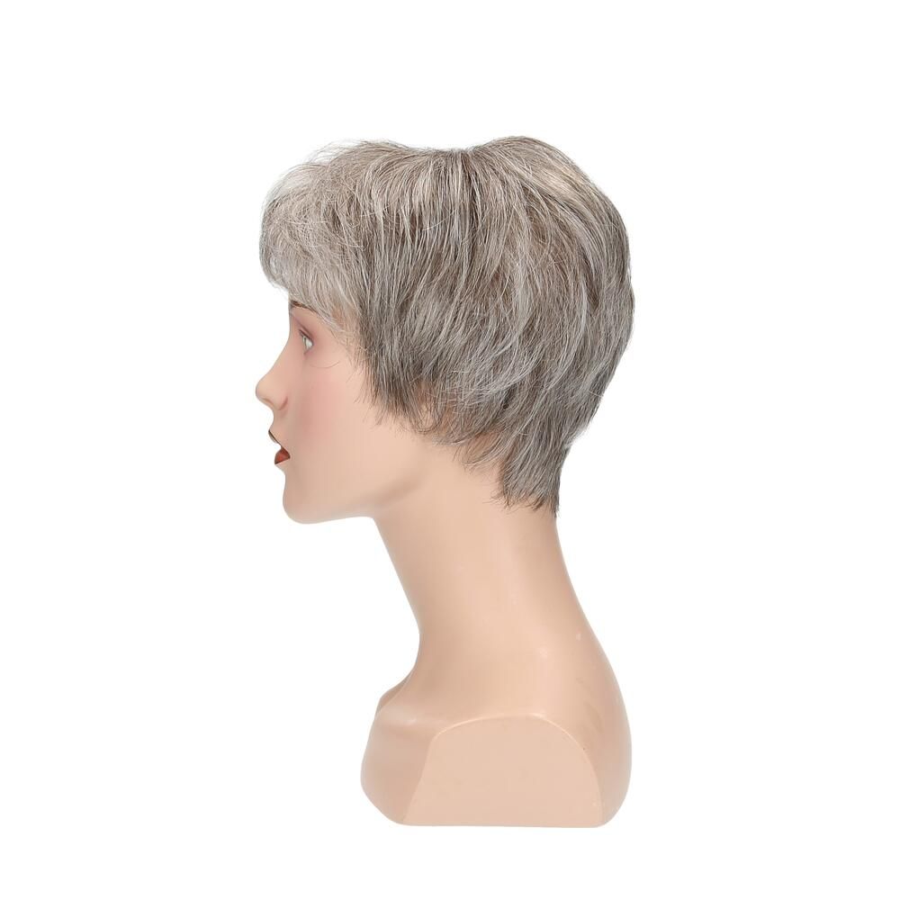 Perücke Lima auf einem Schaufensterkopf. Kurze, graue Haare. Seitenansicht.