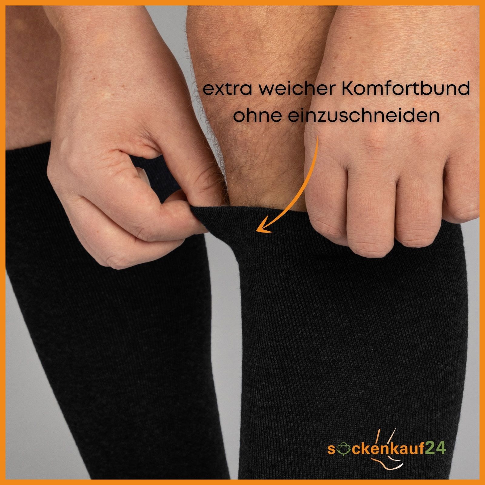 Nahaufnahme des oberen Teils eines schwarzen Kniestrumpfes. Text: extra weicher Komfortbund ohne einzuschneiden.