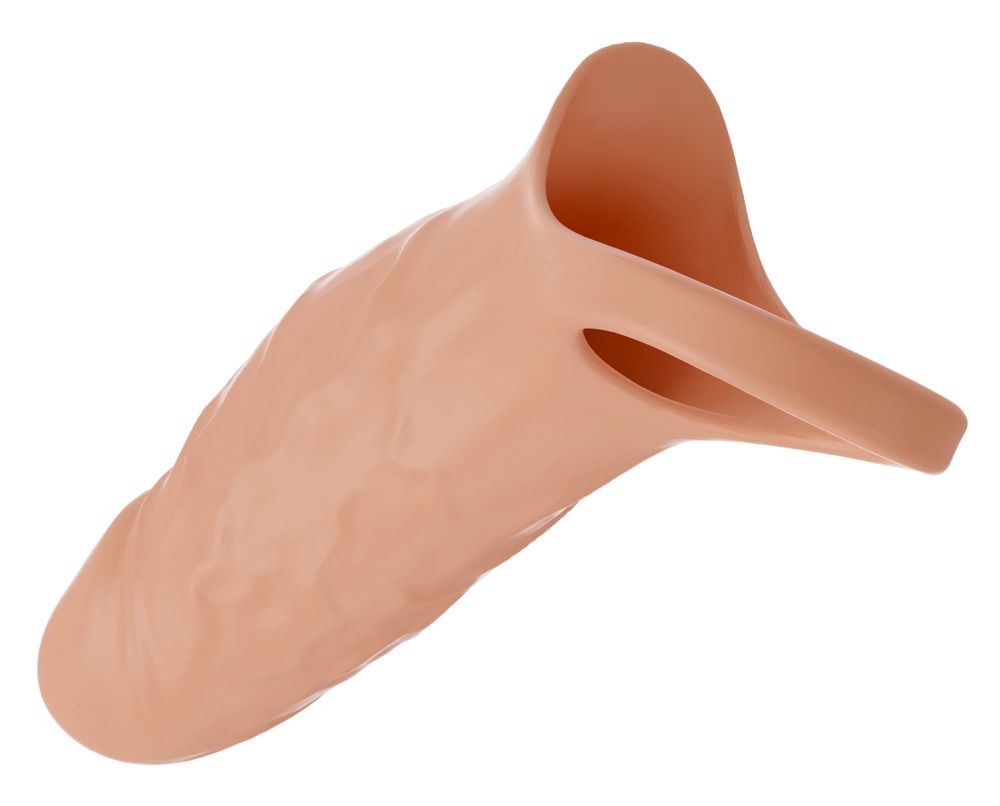 Fleischfarbener Penissleeve mit Hodenring. Geformt für die Penisverlängerung. Glatte Oberfläche.