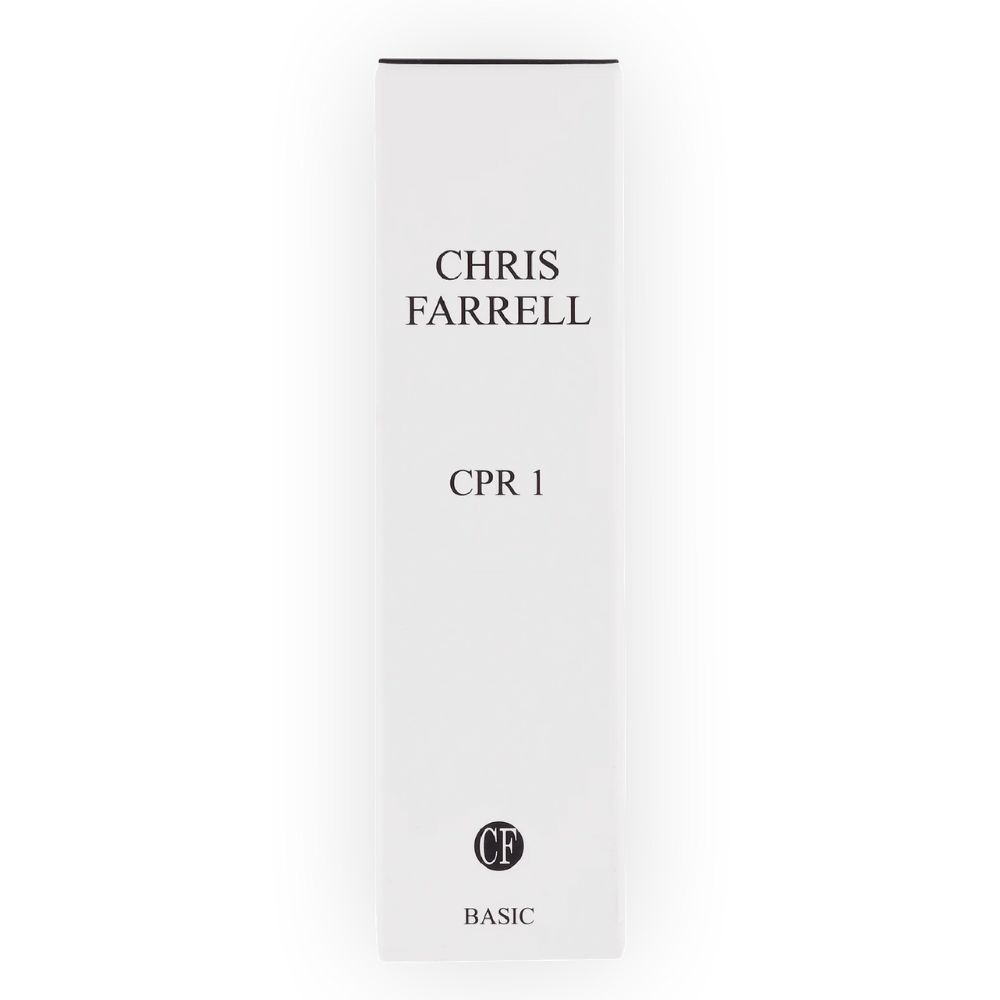 Weiße Verpackung mit schwarzem Text. Oben: CHRIS FARRELL. Mitte: CPR 1. Unten: CF-Logo und BASIC.