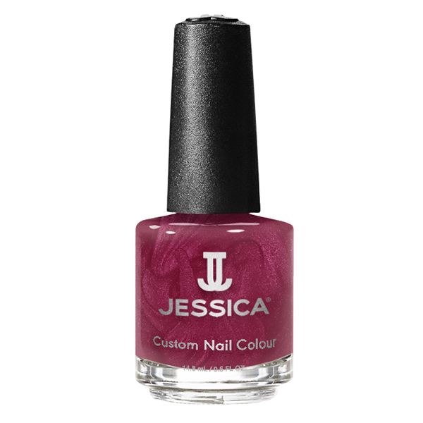 Nagellackflasche mit schwarzem Deckel. Aufschrift: JESSICA Custom Nail Colour. Farbe: Dunkelrot mit Schimmer.
