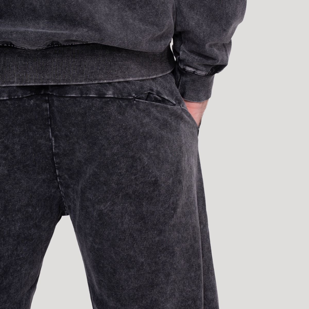 GymBeam Herren Jogginghose oversized mit Kordelzug und Taschen
