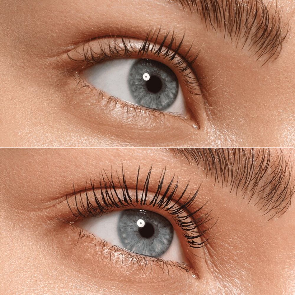 Zwei Augen, eines mit und eines ohne Mascara. Die Wimpern sind deutlich verlängert und geschwungen.