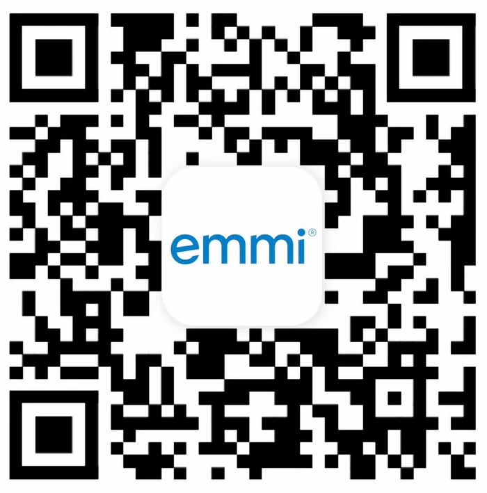 QR-Code mit Logo von emmi. Quadratisches Muster mit weißem Hintergrund und blauem Logo.
