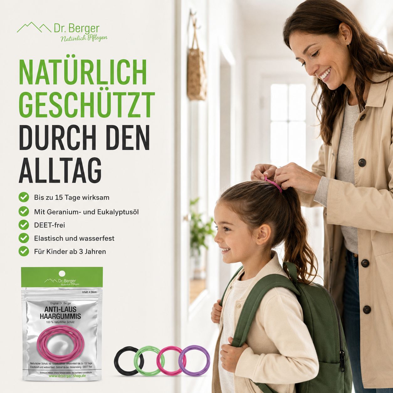 Mutter bindet Tochter die Haare mit einem pinken Anti-Laus-Haargummi. Für Kinder ab 3 Jahren.