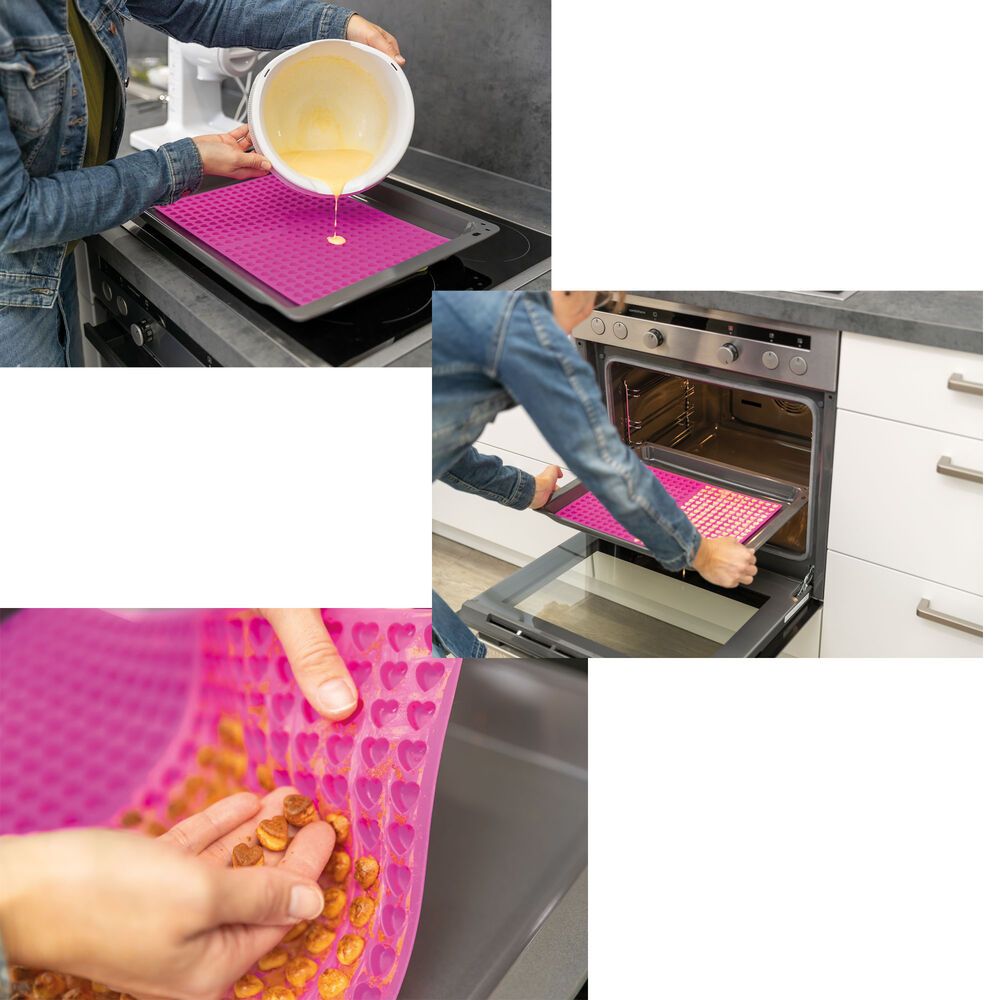 Rosa Backmatte mit Herzmuster. Backvorgang: Teig wird eingefüllt, im Ofen gebacken, fertige Herzen entnommen.