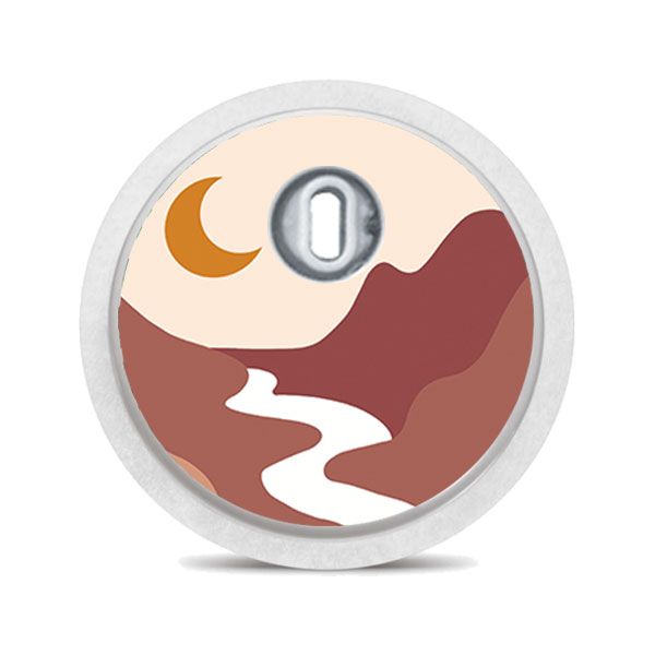 Runder Aufkleber mit Mond, Fluss und Berglandschaft. Beige, braune Farbtöne. Für medizinische Geräte.
