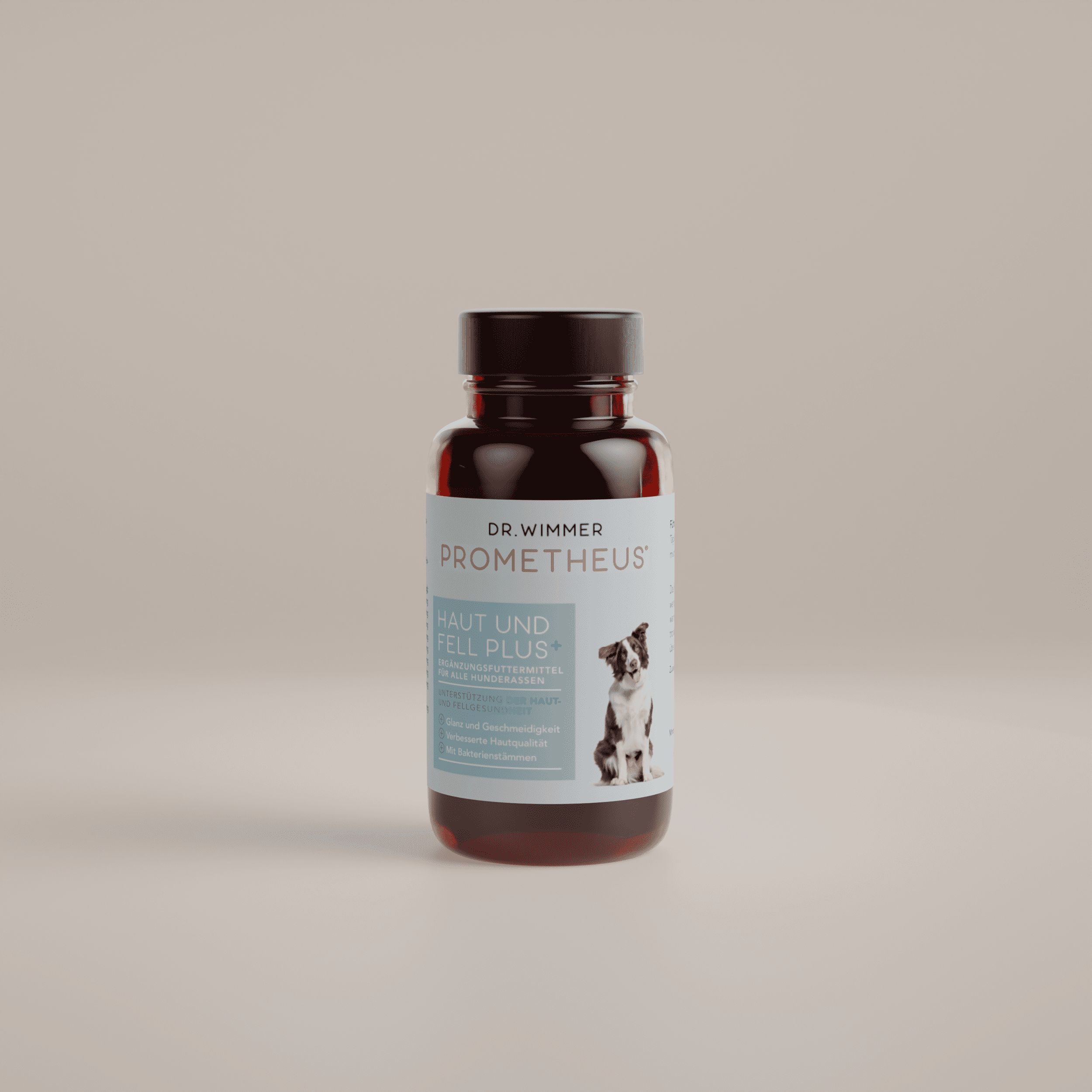 Braune Flasche mit weißem Etikett. Aufschrift: DR. WIMMER PROMETHEUS Haut und Fell Plus+. Abbildung eines Hundes.