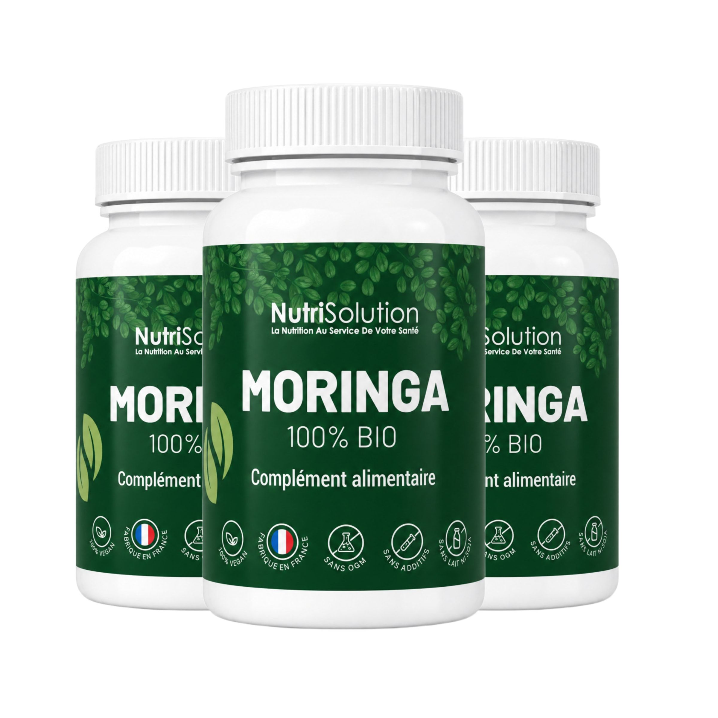 Drei Flaschen NutriSolution Moringa 100% Bio Nahrungsergänzungsmittel. Grüne Etiketten mit Blattmotiv.