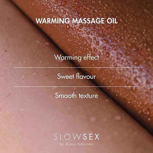 Text über Haut: Warming Massage Oil, Warming effect, Sweet flavour, Smooth texture. Aufschrift: SLOW SEX by Bijoux Indiscrets.