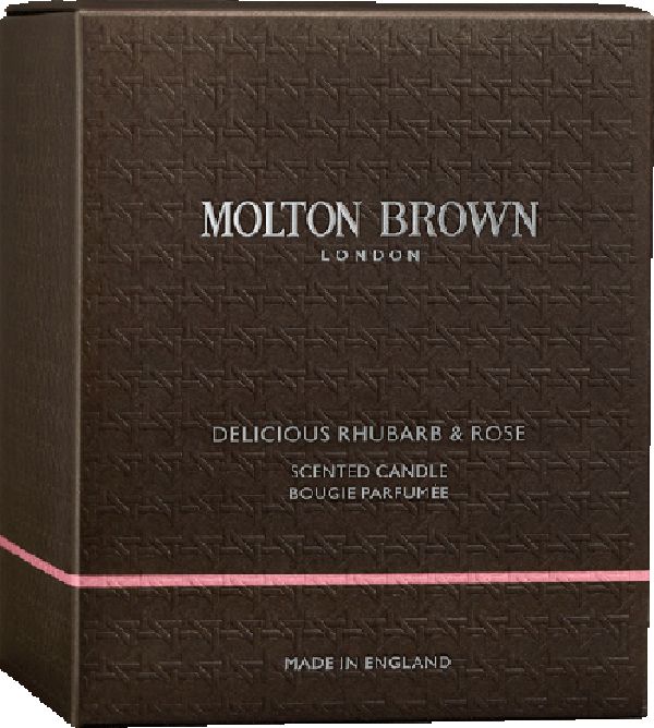 Braune quadratische Schachtel mit Prägemuster. Aufschrift: Molton Brown London, Delicious Rhubarb & Rose, Scented Candle, Bougie Parfumée.