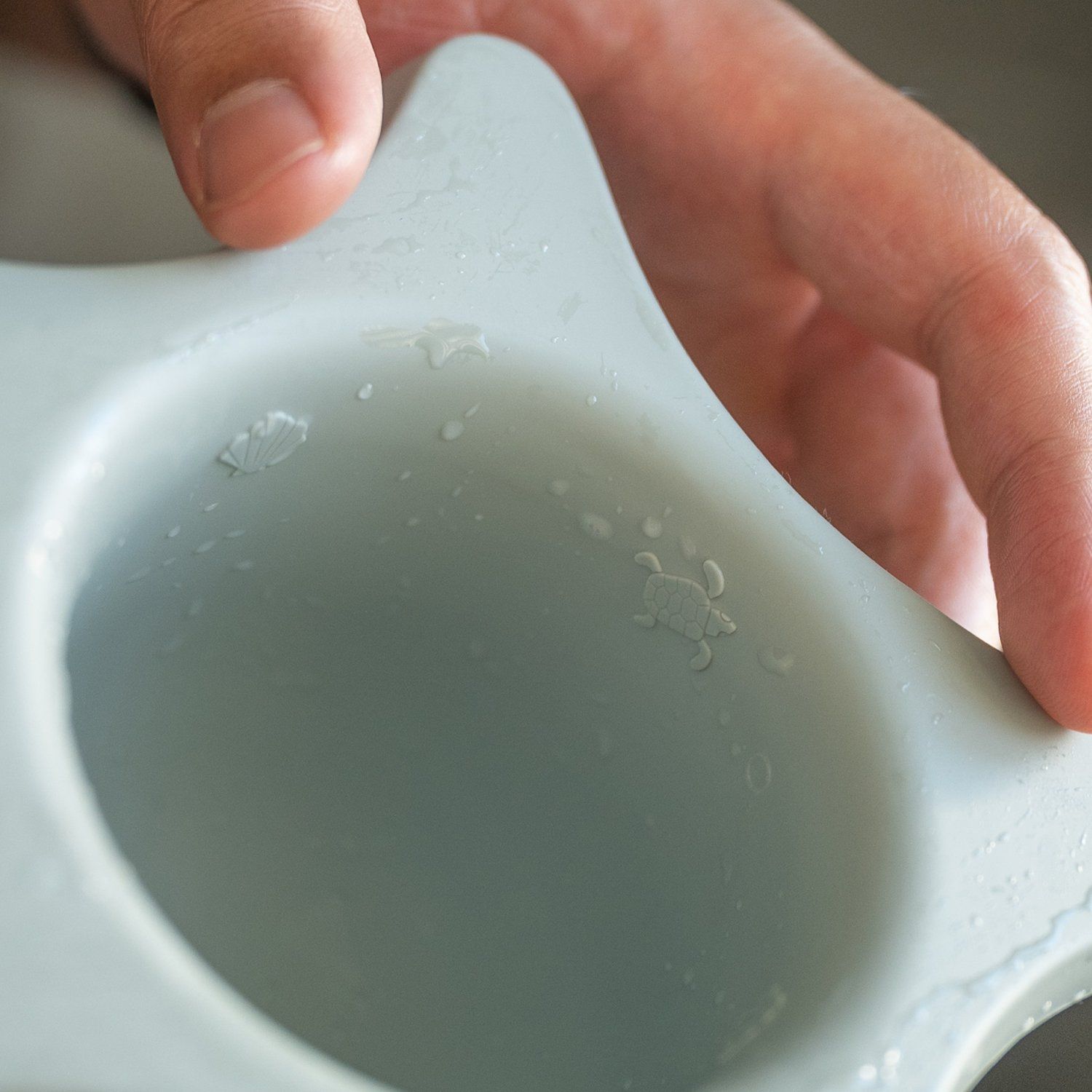 Kindsgut Duschhilfe aquamarin