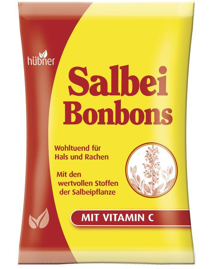 Verpackung mit Salbei Bonbons. Aufschrift: Hübner, Salbei Bonbons, Mit Vitamin C. Gelb-rote Verpackung mit Produktinformationen.