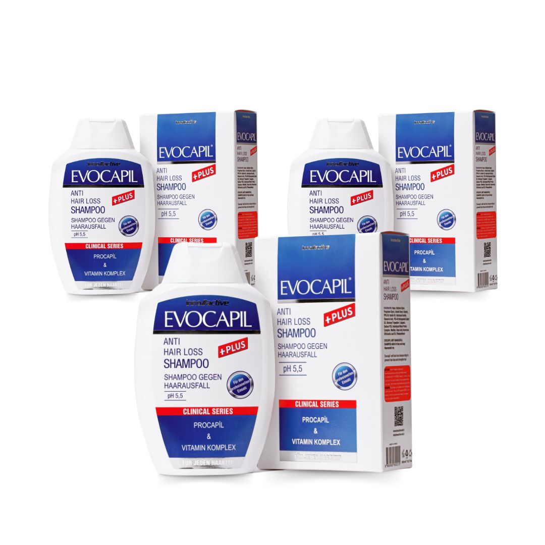 Verschillende shampoo flessen en verpakkingen. Opschrift: Evocapil Plus Anti-Haarausfall Shampoo.