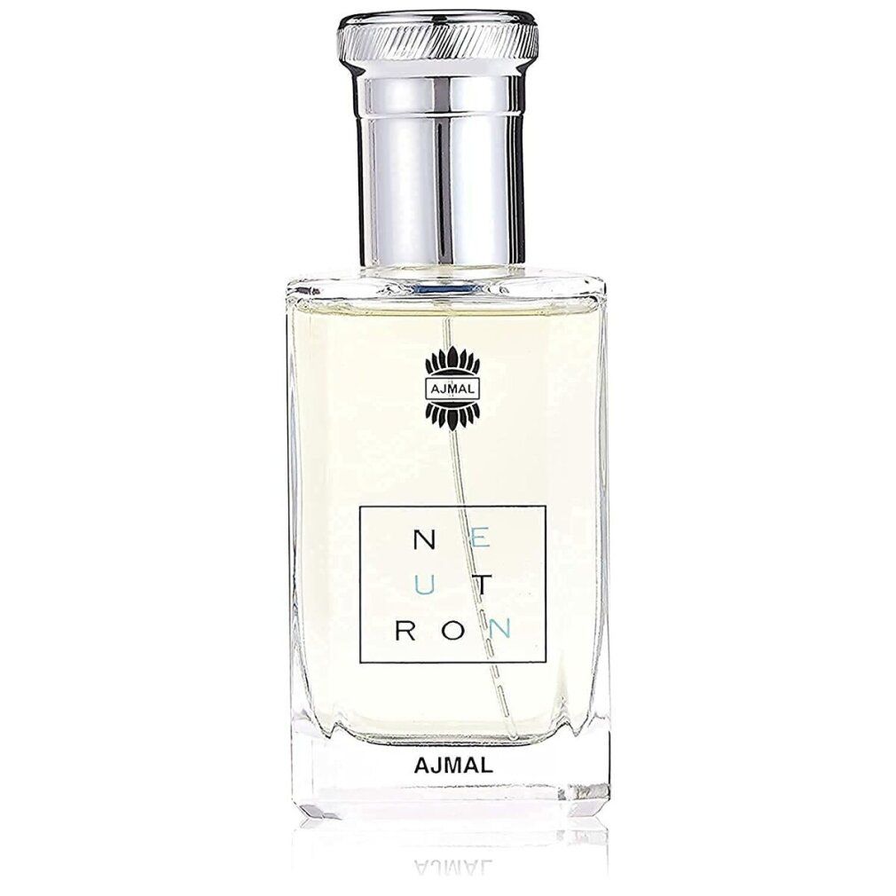 Neutron Eau de Parfum Spray. Rechteckige Glasflasche mit silbernem Verschluss. Aufschrift: NEUTRON, AJMAL.