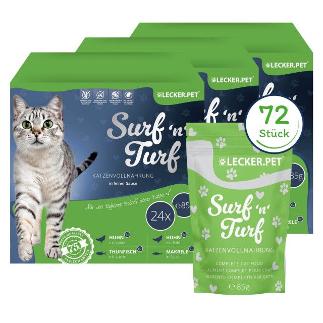 Mehrere Packungen Katzenfutterbeutel. Aufdruck: Lecker.Pet, Surf'n'Turf, 72 Stück, 85g. Abbildung einer Katze. Grüne Verpackung.