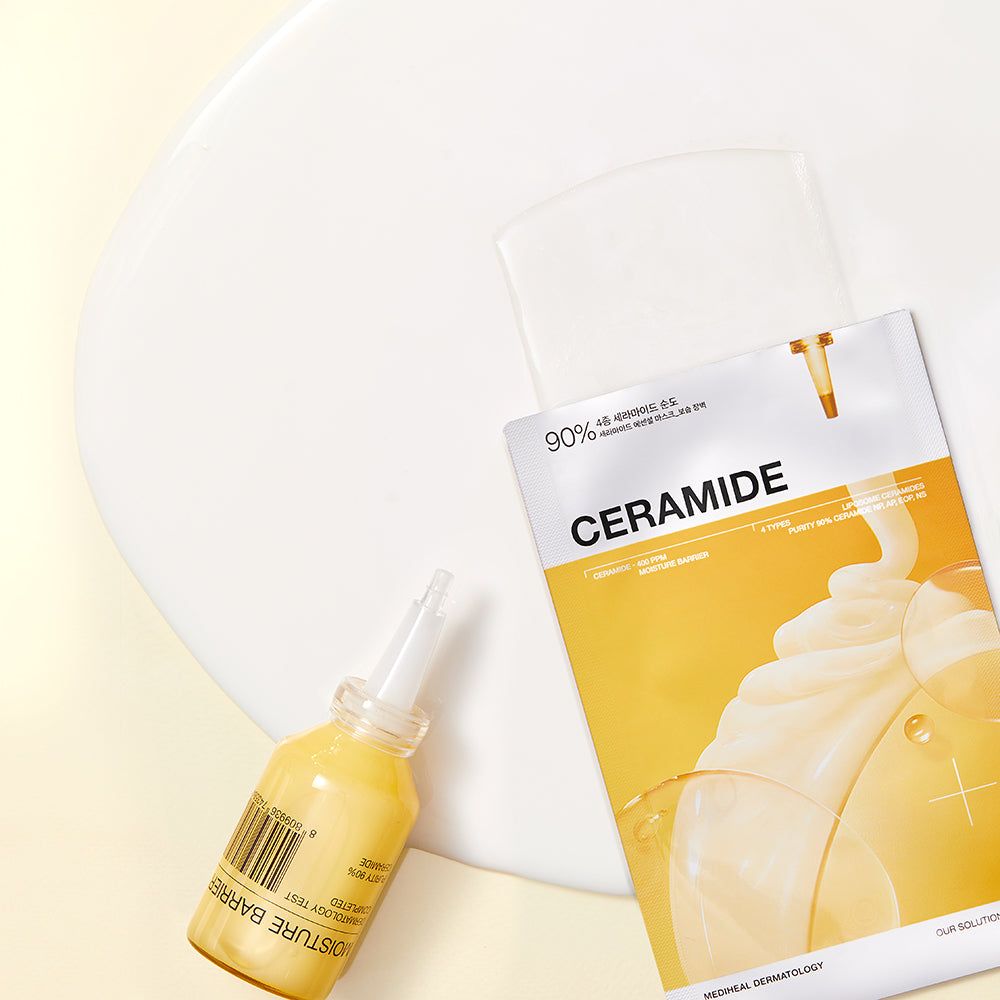 Ein Ceramid-Tuchmaskenpaket und eine kleine Flasche mit gelbem Serum.