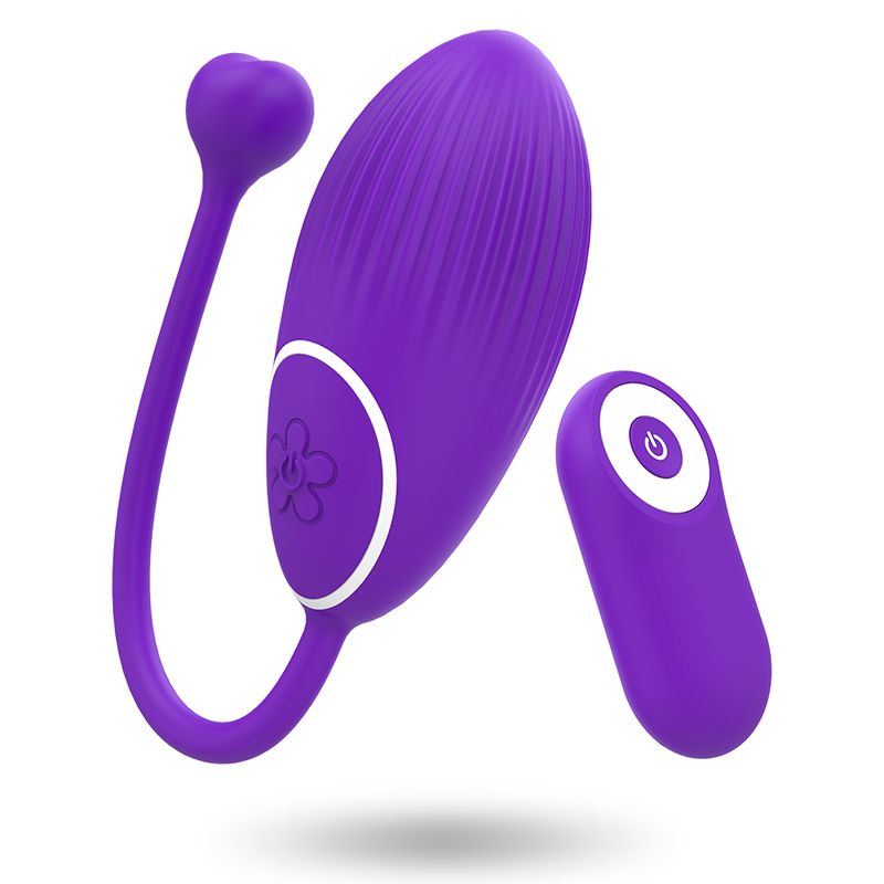 Lila Vibrator mit herzförmigem Griff und Fernbedienung. Blütenmuster auf dem Hauptteil. Ein-Aus-Taste auf der Fernbedienung.