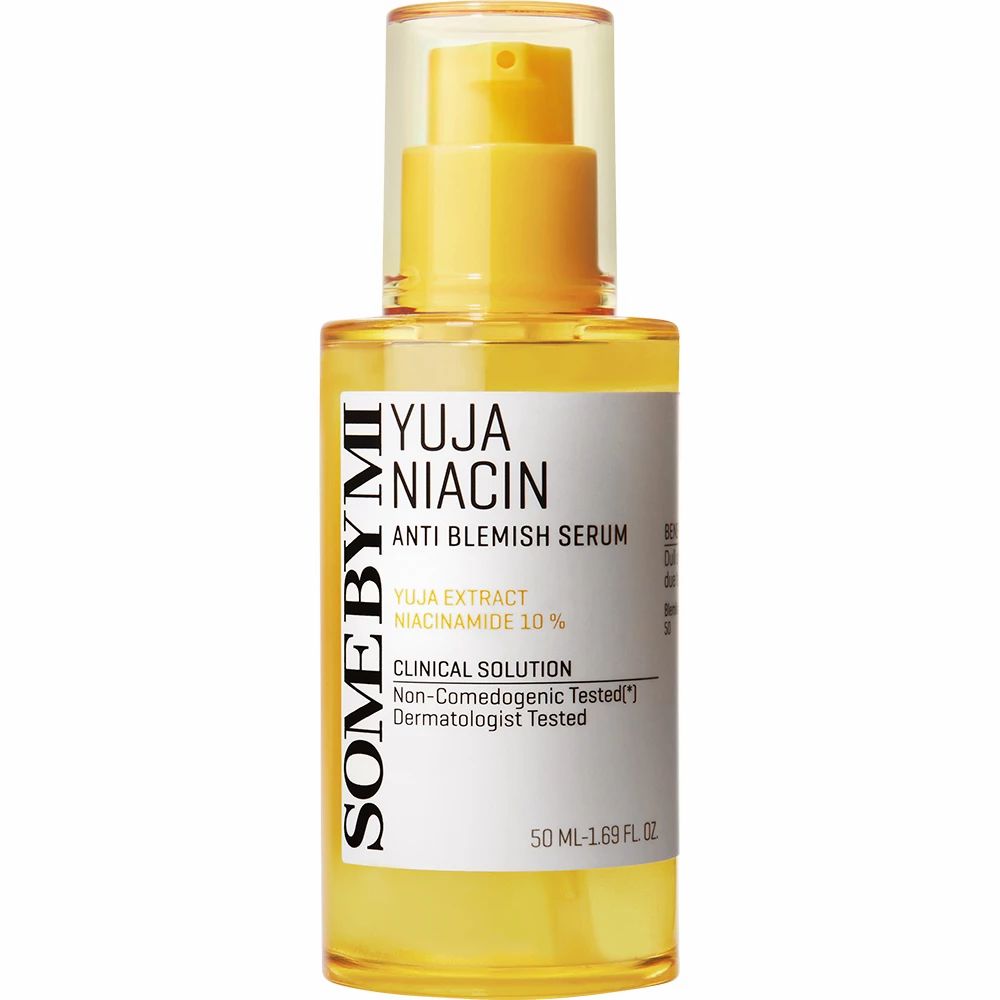 Gelbes Serumfläschchen mit Sprühkopf. Aufschrift: Yuja Niacin Anti-Blemish Serum.
