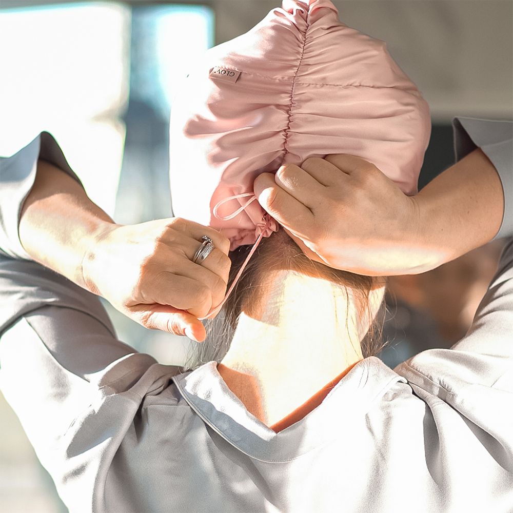 GLOV Doppellagige Anti-Frizz Schlafhaube aus Satin, Rosa