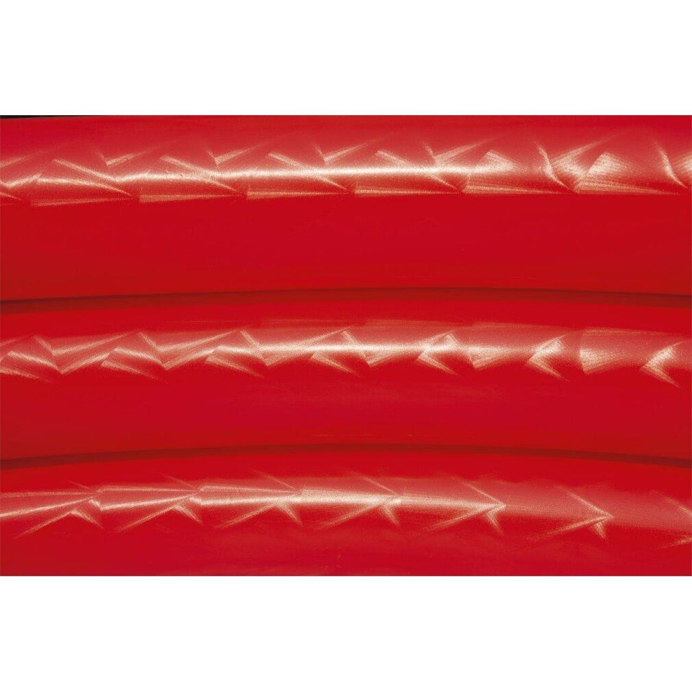 Roter Pool mit drei Ringen.