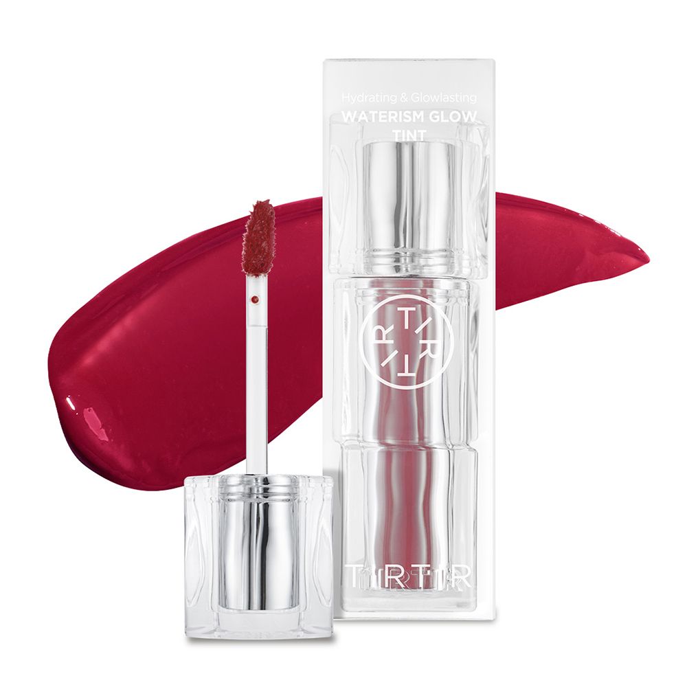 Ein transparenter Lippenstift mit silberner Kappe und rotem Applikator, neben einem roten Swatch.